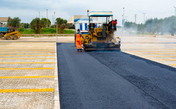 Best Driveway Pavers Near Me  in Uvalde Estates, TX